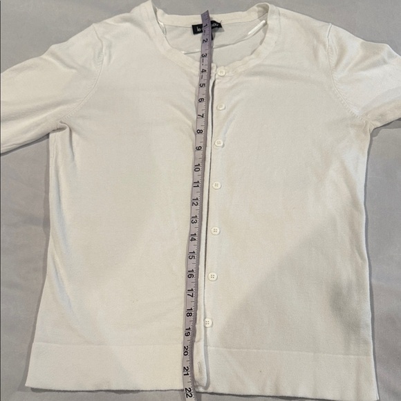 Le Chateau White Cardigan Sweater - Picture 7 of 9